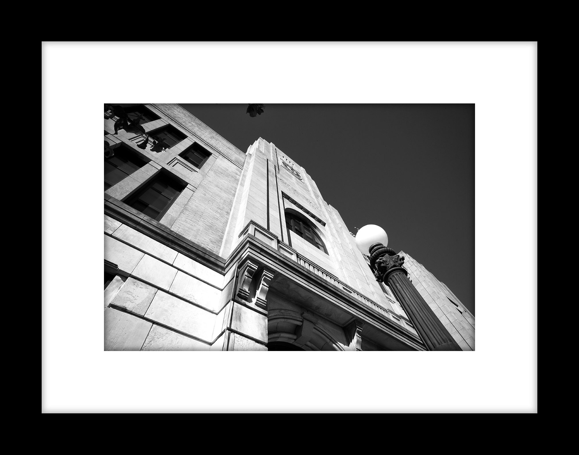 landmark-18x24-wide05